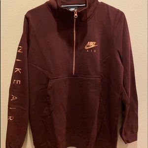 Nike air quarter zip sweatshirt
